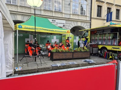 Zdravotnická záchranná služba Jihočeského kraje dohlížela na bezpečnost účastníků Mattoni 1/2Maratonu v Českých Budějovicích